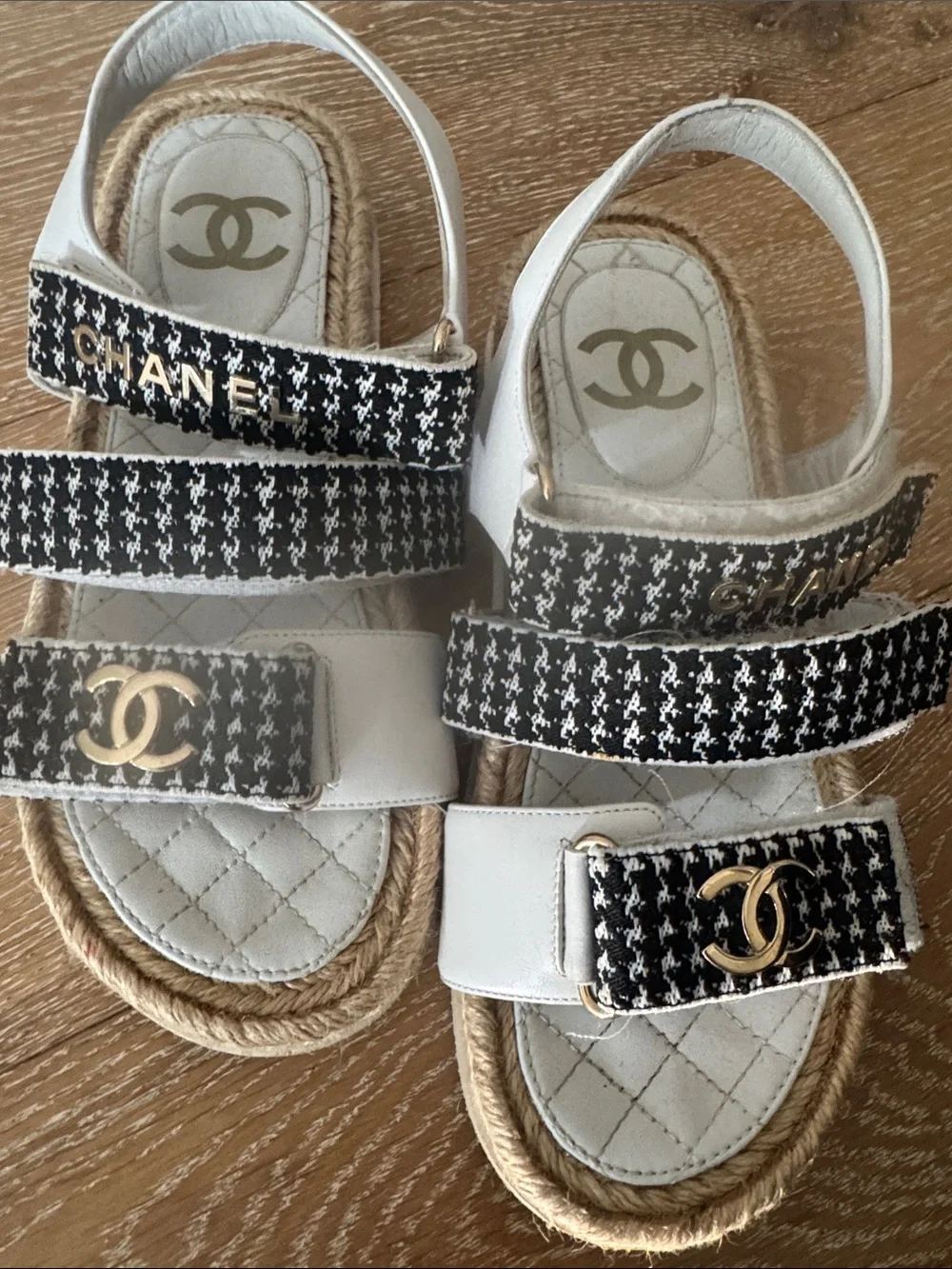 CHANEL White & Black Tweed Kids Sandals with Gold CC Accents